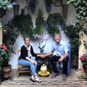 Meet your Posher, Esther